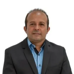 Cleber Carvalho Razzé